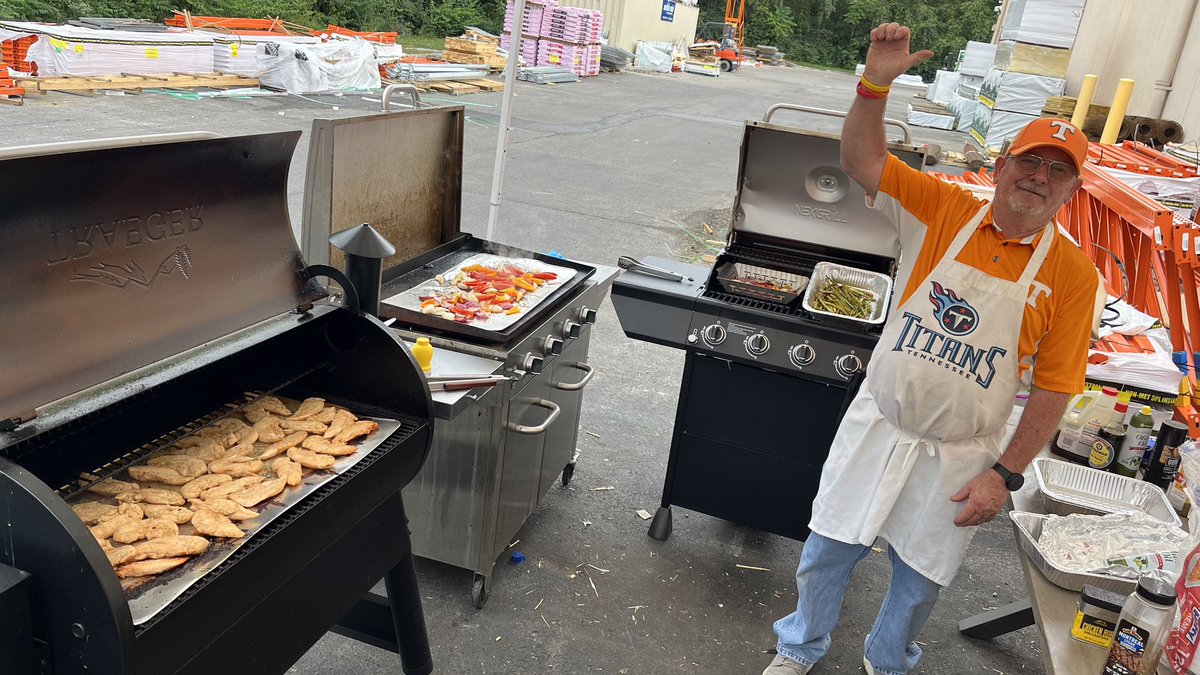 Molly Walsh (@mollywalsh_thd) on Twitter photo Another awesome day with Larry and team cooking out for success sharing! <a href="/lizdauer/">liz dauer</a> <a href="/DeermanLinda/">Linda Deerman</a> Another awesome day with Larry and team cooking out for success sharing! <a href="/lizdauer/">liz dauer</a> <a href="/DeermanLinda/">Linda Deerman</a>