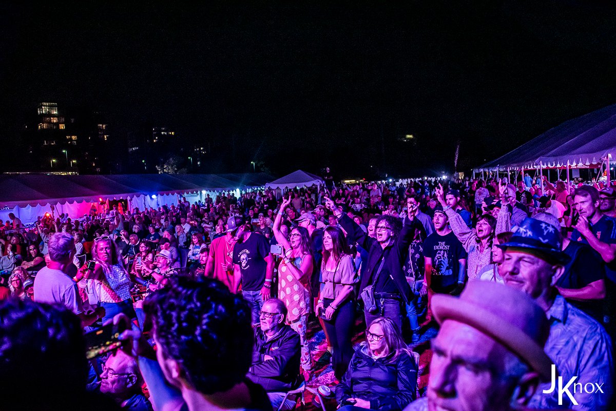 Mississauga_M's tweet photo. 2 WEEKENDS AGO @ssshufflepc w/ @TheKimMitchell  &amp; a ton of others! For more: https://t.co/xAhqW4nxLX

#MMWeek 

📸: Randall Cook &amp; Julie Knox
Disclaimer: We do not own these images. https://t.co/KORt3ex7tG