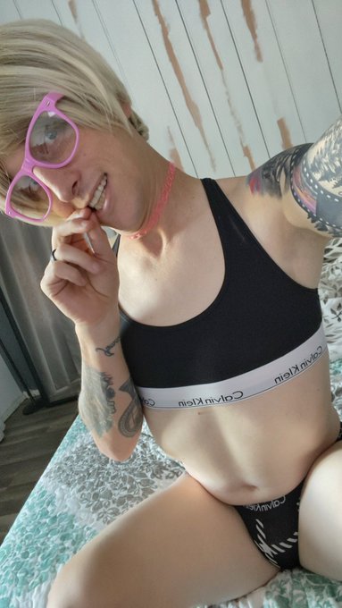 Heyyy Happy Saturday! #sissy #femboy https://t.co/ankhljIYB5<a href="/tag/sissy"class="tags">#sissy</a><a href="/tag/femboy"class="tags">#femboy</a>