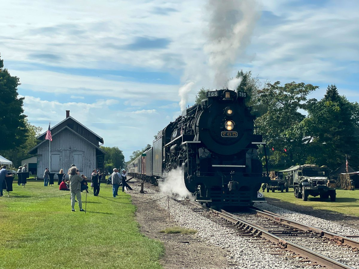 Fort Wayne Railroad on Twitter "20th Century views this weekend in Pleasant Lake, Indiana. 