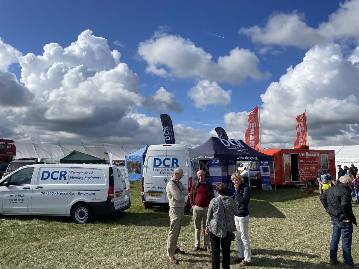 Lewis Morley tweet media