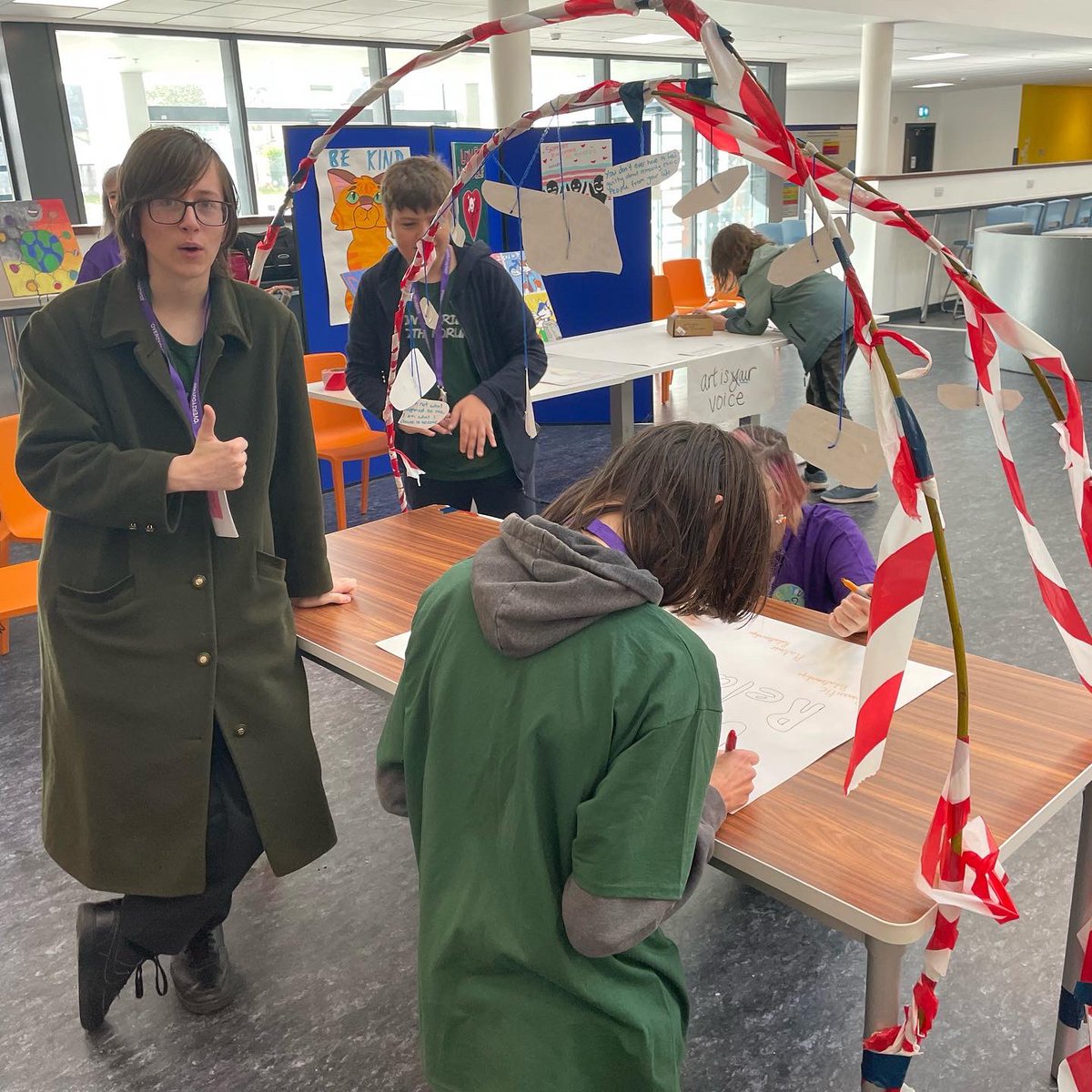 InverurieYF's tweet photo. Today Inverurie Youth Forum ran a stall at Over2Youth22, which was planned with the help of two of our members. We spoke to so many young people and members of the public about our topic, toxic relationships. Overall a great day! @JCldw @PennyDownes2 https://t.co/uxfk1WTbHJ