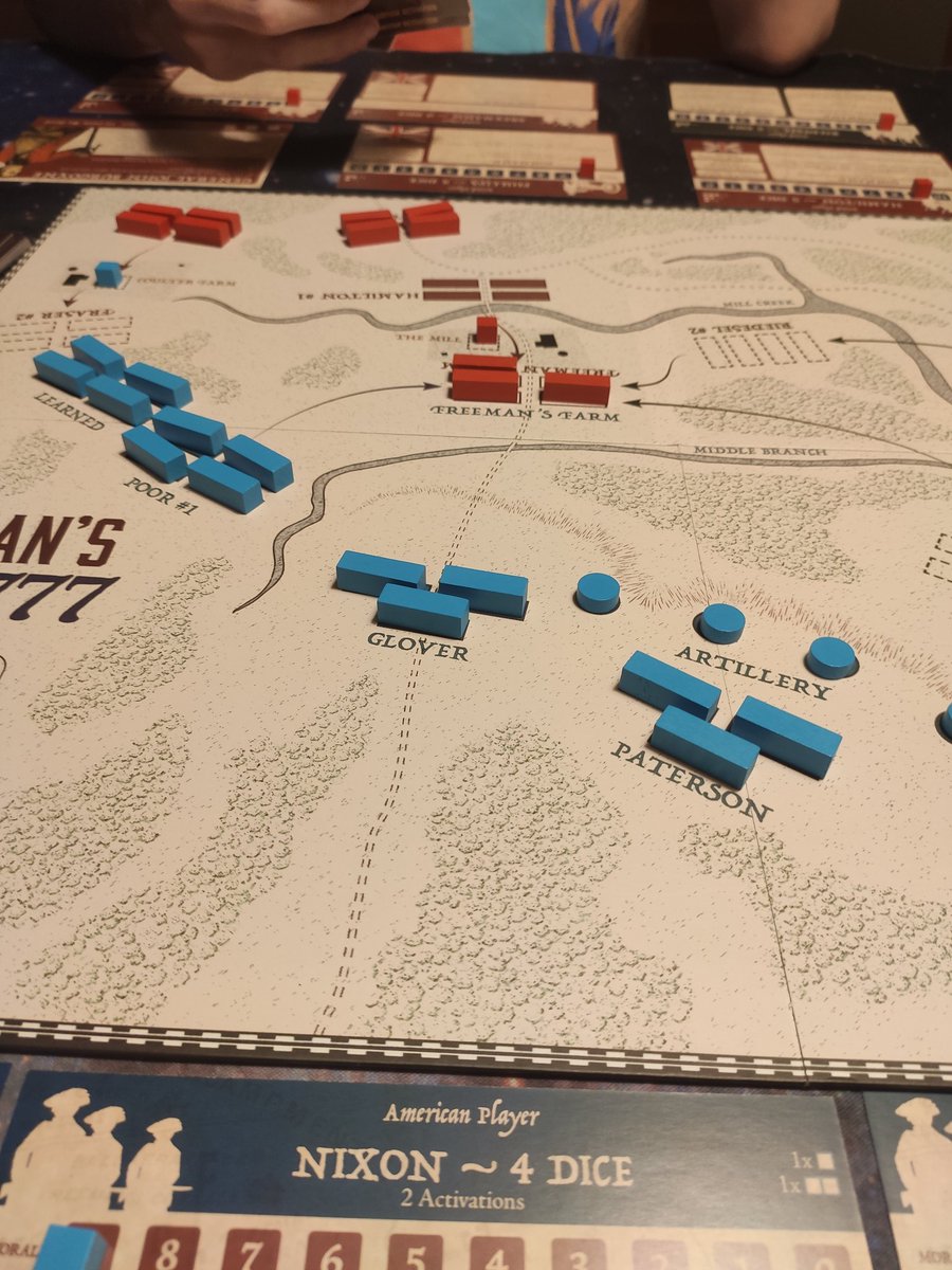 MistercroquetX's tweet photo. Partida a dos que han ganado los americanos. Es complicado destruir 3 unidades así que los azules podrian tener cierta ventaja al ser los defensores.
Parece un juego fácil pero refinar las acciones con buena estrategia es vital para tener alguna oportunidad 
#FreemansFarm https://t.co/nhOSU89MEK