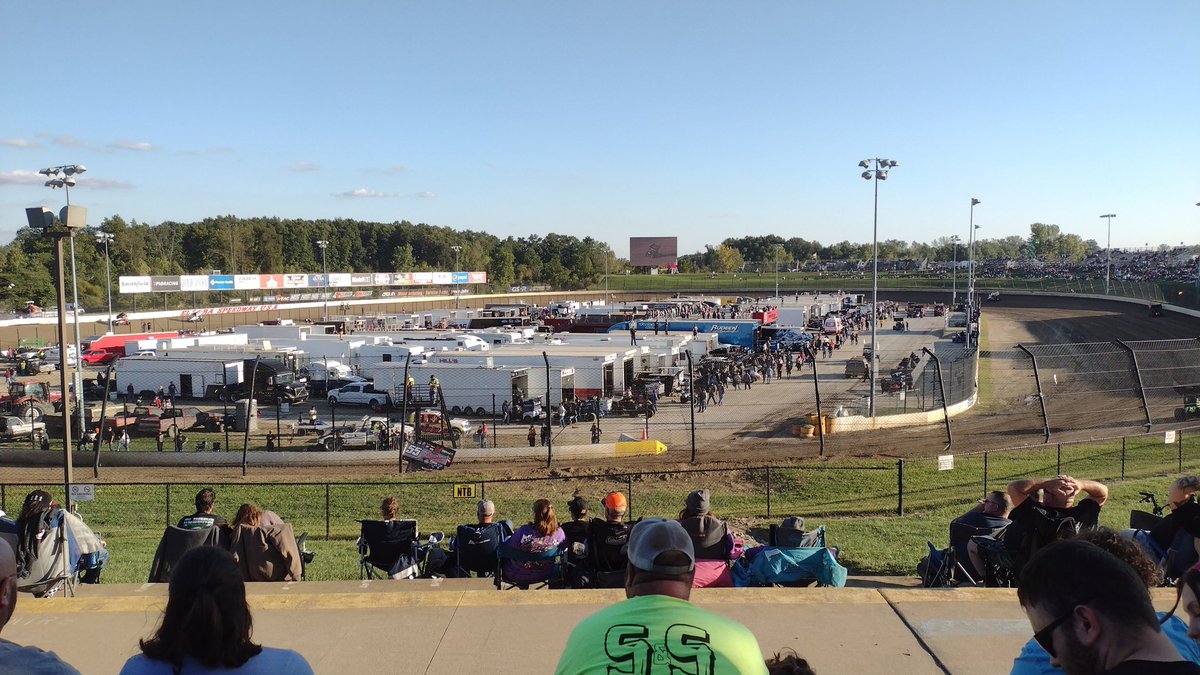 ed_n_ohio's tweet photo. Always appreciate the shout outs for Sham's D&amp;R Racing Museum from @ChetChristner on @FloRacing 
We are in the house.
@EldoraSpeedway 
#4Crown https://t.co/nAK3r5QcZ3