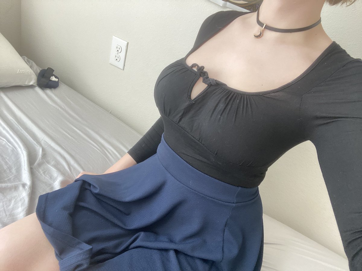 taftaj1's tweet photo. Rate my fit??? https://t.co/IRfX1RvAIV