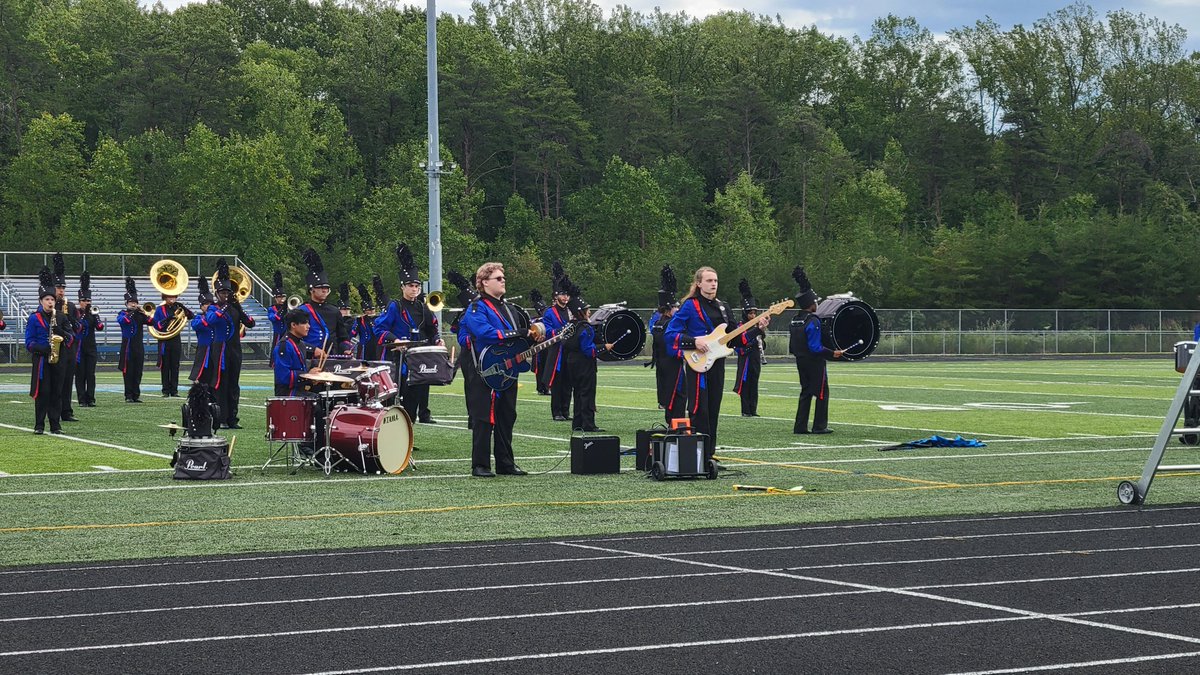 Gar-Field Drumline tweet media