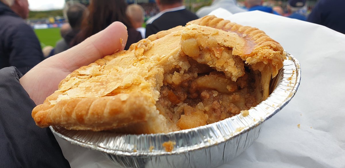 bowenmj's tweet photo. Todays trip was to 
@BarrowAFC 0
@leytonorientfc 2
Spectacular train journey, nice old fashioned ground, good crowd and pie. All round winner. https://t.co/XtXGM3wPiP