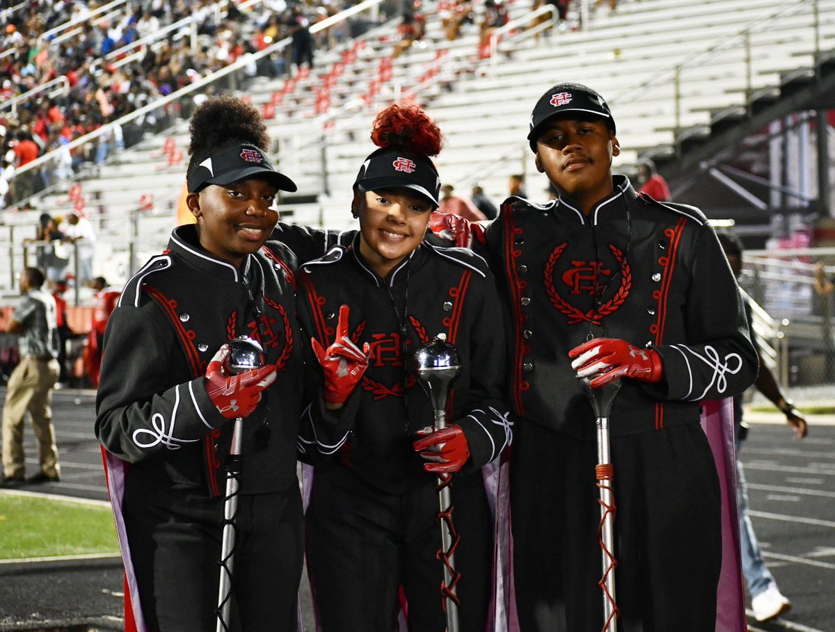 RedArmyBandCHHS's tweet photo. #Longhorn #RedArmyBand #DrumMajors #FridayNightLights #HalftimeisOURtime #Cedarhilltx #txhsfb #txhsbands CHvsDville #Marchingseason https://t.co/BOHDCkatJf