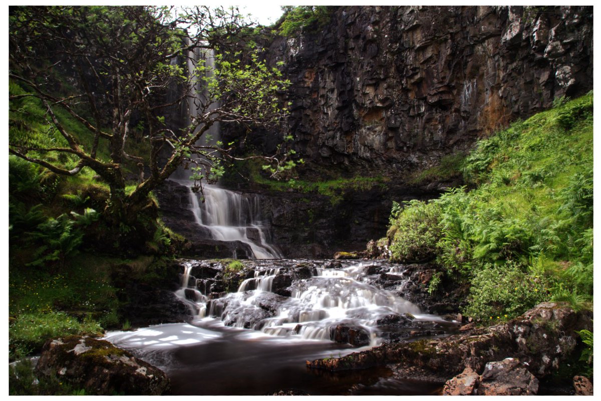 JohnMannick's tweet photo. Carbost burn waterfall, Isle of Skye, UK..
https://t.co/VO8OrBOYA0 - #waterfall #Scotland #nature #NaturePhotography #NatureBeauty #johnmannick #landscape #landscapephotography @TheNorthernArt @VisitScotland @behindwaterfall @Britnatureguide https://t.co/UsUT4PS2qj