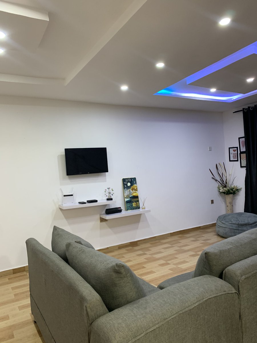 AcehostNg's tweet photo. #acehostng #shortletsinibadan #ibadan #airbnb #airbnbhost #airbnbguest https://t.co/Ppvf7ubTxp