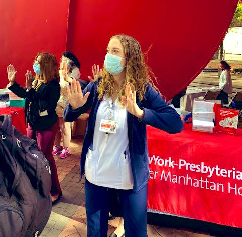 JoanHalpern's tweet image. Shout out to our amazing @nyphospital Lower Manhattan Nurse Leaders educating our lower manhattan community on 🍁Fall Prevention strategies ! #communityoutreach #fallpreventionweek #awareness #nurseleader  #proudCNO @WillieMManzano