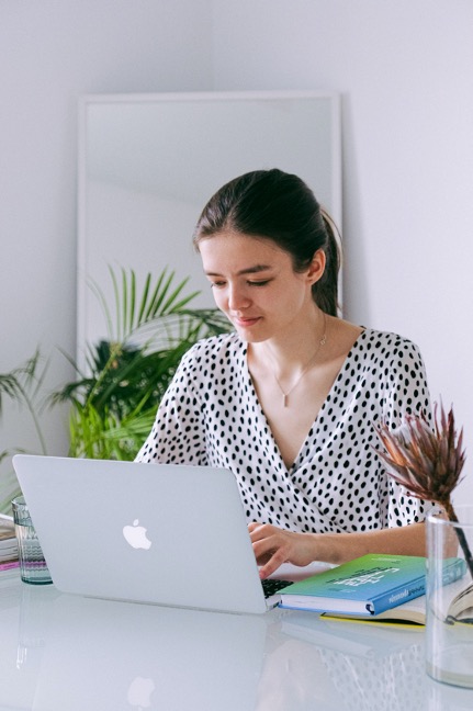brunoappsf's tweet photo. Bruno is the first all-in-one App that allows freelancers to earn, save and spend while increasing their financial resiliency

Join thousands of other users on the waitlist today at https://t.co/T75UZ61vcP https://t.co/yyrEIwAJUJ