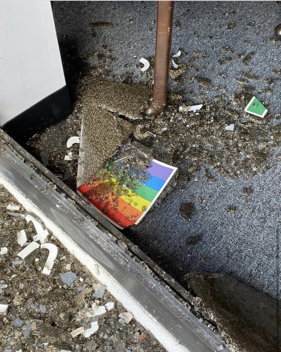femgator's tweet photo. Our local Pride Center was vandalized by cowards in the dead of night. If you can help, please donate directly to the PCNCFL here https://t.co/mv7uUs0KwB @bjoewolf @equalityfl @HRC #loveconquershate #wewillrise #lgbtqiapride #pride https://t.co/hOssRio46N