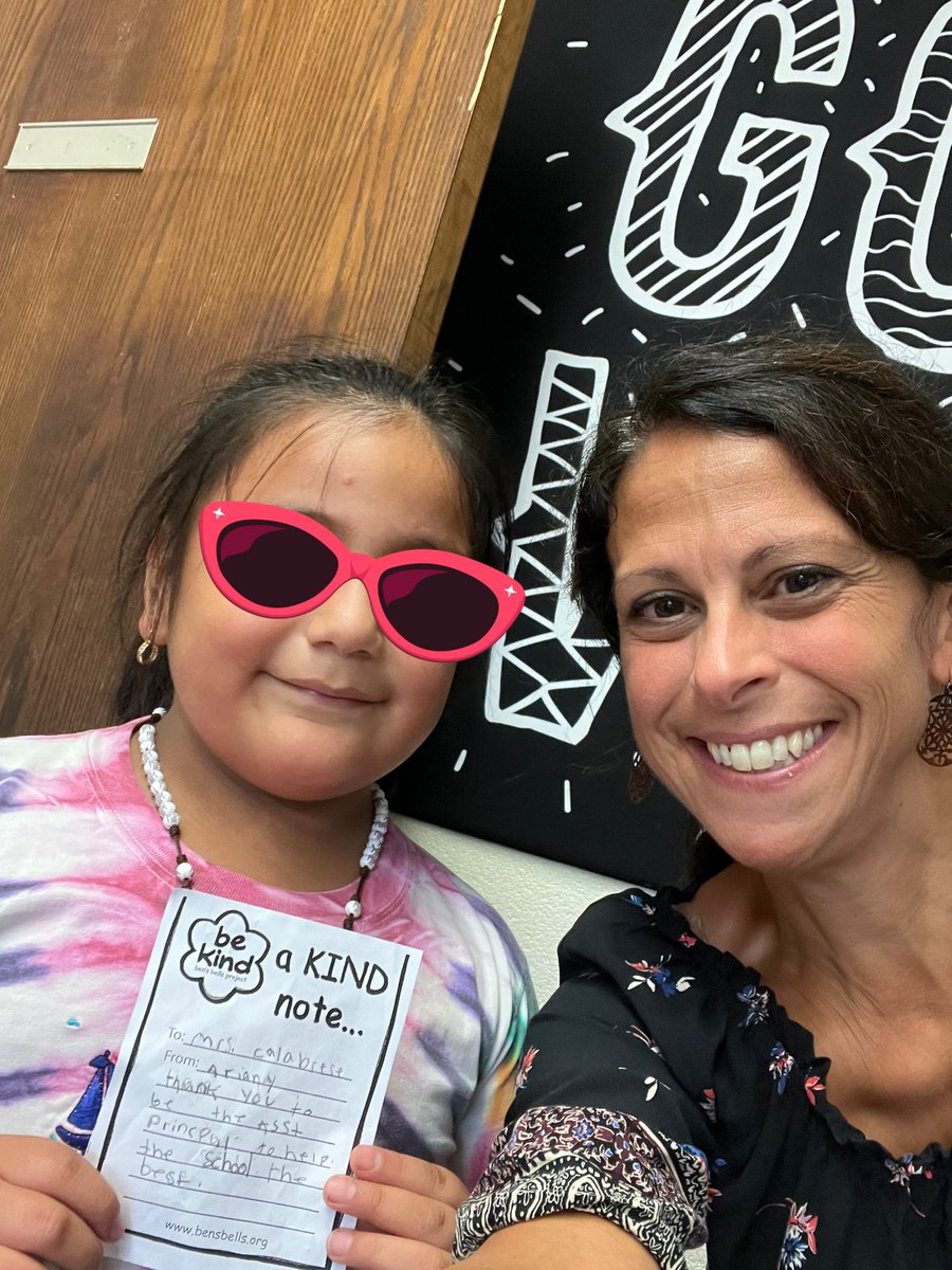 StadleyRough's tweet photo. One of Mrs. Ireland's #STRthirdgrade Ss surprised Mrs. Calabrese with a @BensBells #BeKind KIND Note! ๐๐ https://t.co/xYWfVLB2CJ