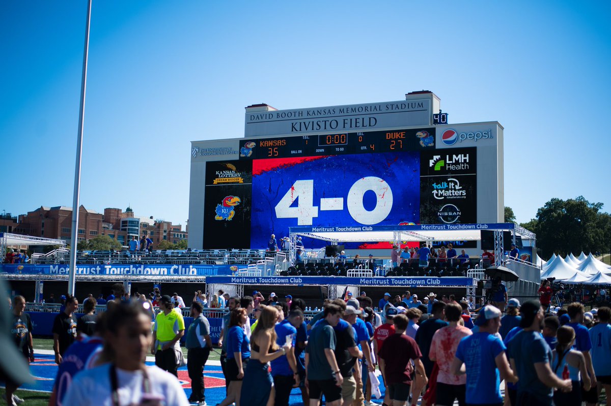 Kansas Jayhawks (@kuathletics) on Twitter photo 