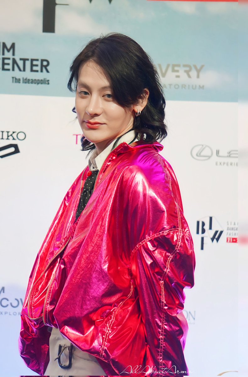 AllAboutArmz's tweet photo. สวยสับมาก เลิฟยูชมพูหวานๆ~ 💕 
@sarunsansean
#BIFW2022 
#thearmz #AllAboutArmz 
#SarunsanSean https://t.co/z2DroLlzse
