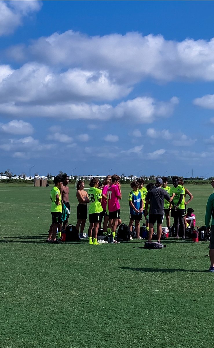 MalikHaddak's tweet photo. First match played in NPL and were coming away with a 3-1 Win over Lakewood Ranch Chargers (Away)🍀🫶
#Celticsup #CelticsSC #Celtics #Road2Pro
@JoeBarber17 @s_schetka @CoachDeCou @CoachCalabrese @MarkBersonSC @JAX_SoccerCoach @mantoniewicz94 @LeoGriffin12 @CoachAaronLewis https://t.co/zgmfQaYs3e