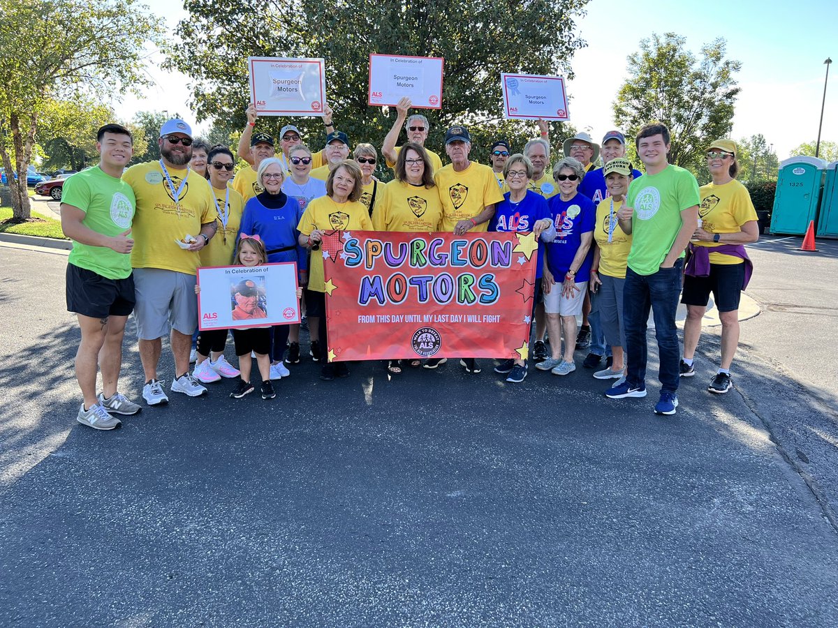 wsuphidelt's tweet photo. Today our brothers participated in the annual ALS walk. Every year, we walk in remembrance of the lives lost to ALS and raise money to help find a cure. What a great experience! https://t.co/vnM49luCMg