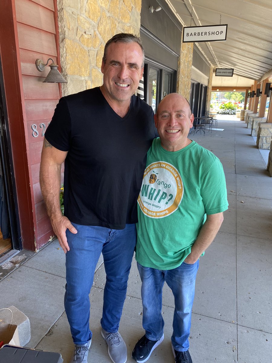 IQ_KC's tweet photo. Great to meet @grunny61 today and purchase a few signed copies of his new book! We shared some great Chicago and Blues Brothers trivia, too. Tim, here’s Steven Spielberg as the Cook Co. Assessor. https://t.co/GNuuukU4tA