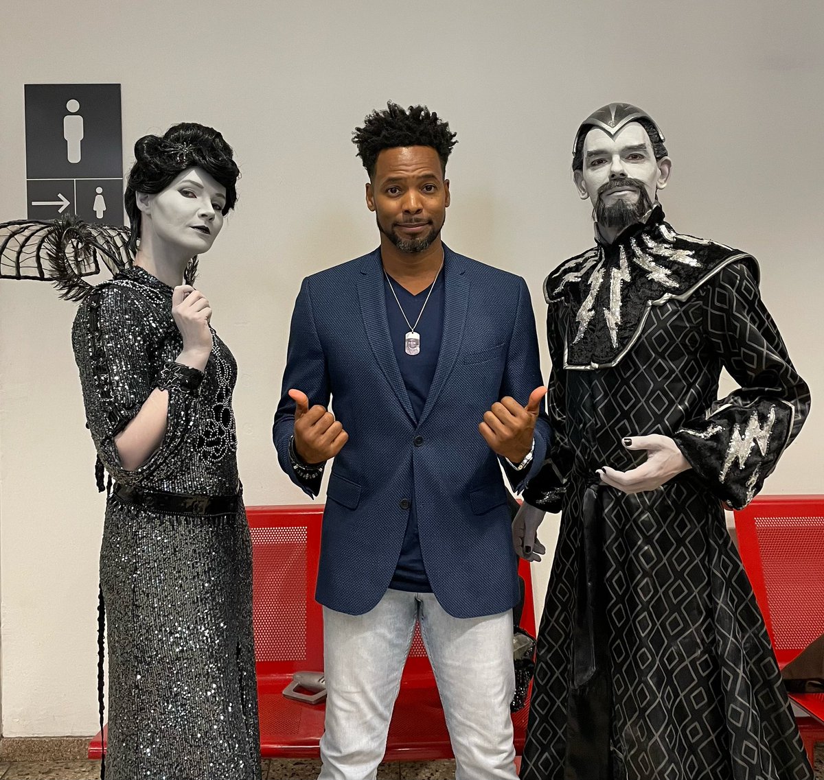 Anthony Montgomery tweet media