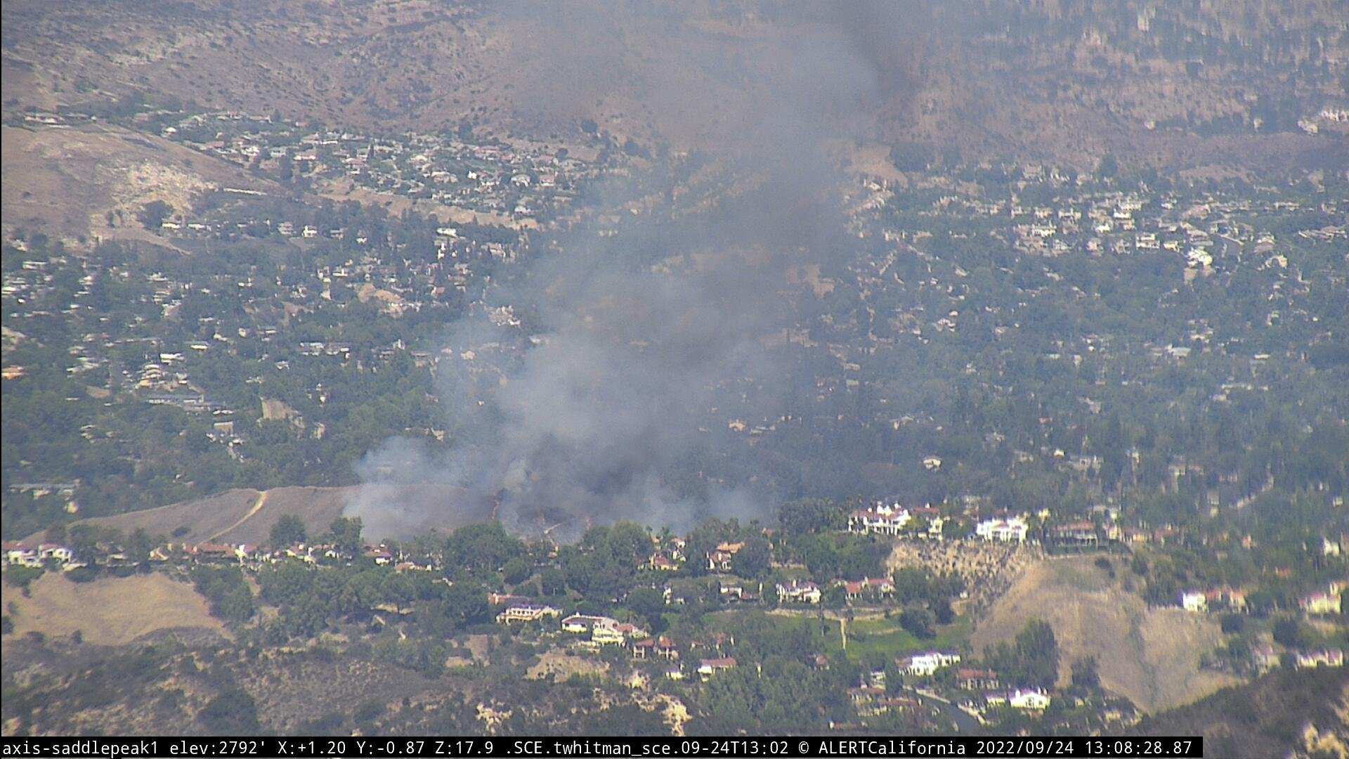 Cascadia Fire Has No Season on Twitter "Brush fire — Parkway Calabasas