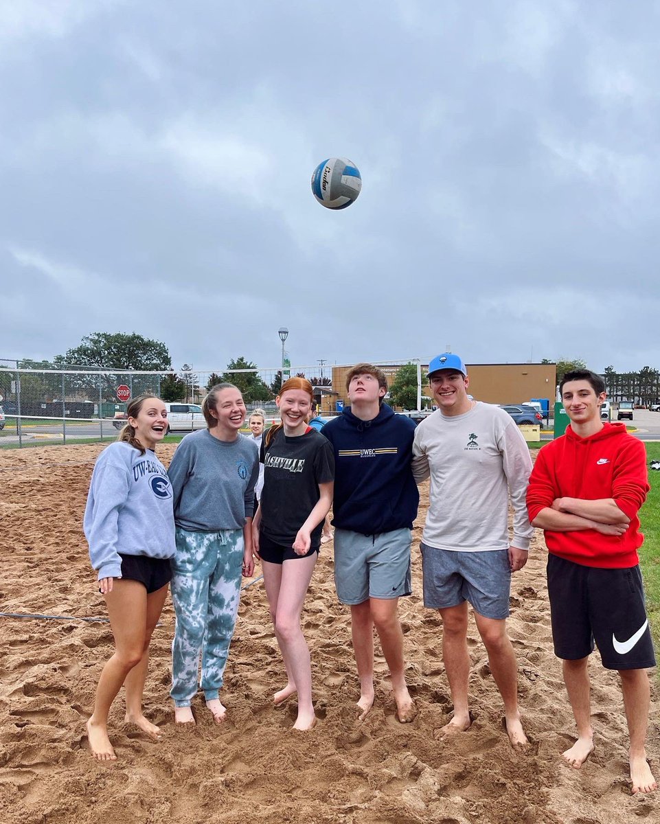 ⚡️VOLLEY FOR A CURE ‘22⚡️

AMA’s annual fall fundraiser was a success 💯 Thanks to everyone who volunteered/played vball today! 

Be sure to click our Go Fund Me link in our IG story highlight. All proceeds go to the American Cancer Society!💪 #ama #marketing