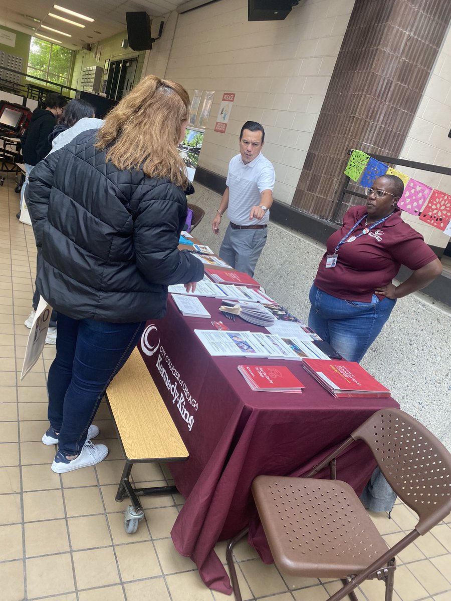 CPSCollege&Career (@cpscareerready) on Twitter photo Thank you for hosting this event! Great to see our #SkilledTrades and <a href="/ChiCityColleges/">City Colleges of Chicago</a> partners connecting with students and families! <a href="/KK_College/">Kennedy-King College</a> <a href="/IBEW/">IBEW</a> #Laborers #Plumbers <a href="/Local150/">IUOE Local 150</a> #Carpenters Thank you for hosting this event! Great to see our #SkilledTrades and <a href="/ChiCityColleges/">City Colleges of Chicago</a> partners connecting with students and families! <a href="/KK_College/">Kennedy-King College</a> <a href="/IBEW/">IBEW</a> #Laborers #Plumbers <a href="/Local150/">IUOE Local 150</a> #Carpenters