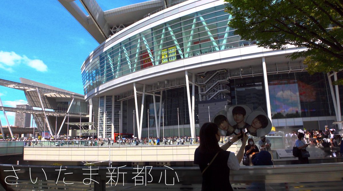 naniyalog's tweet photo. 今回はさいたま新都心駅の周辺を散歩します。この日はアイドルグループNEWSのコンサートがスーパーアリーナにて開催された為、駅周辺が大変混雑しています。その様子も含めてお楽しみください。続きはコチラ↓
さいたま新都心散歩/Saitama shintoshin walk【4K HDR】
https://t.co/fTvSKp00BY https://t.co/7YbL9ZrzMG
