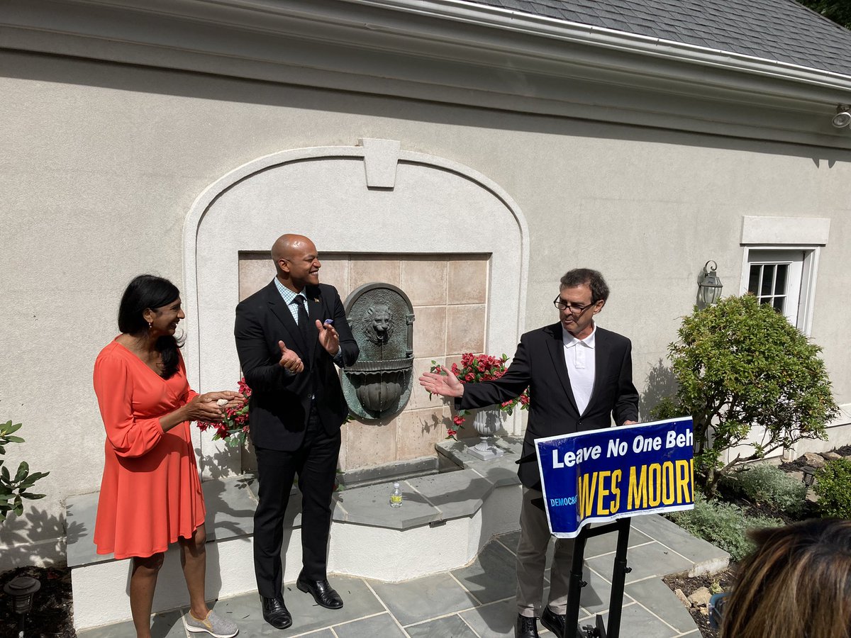 amfriedson's tweet photo. Great to join along with @iamwesmoore for his events today in District 1 at the homes of my friends, Janice & @BrianJFeldman and @HonestSeth & Julie Farkas.
Fired up crowds and amazing energy because we are #ReadyforMoore!
@arunamiller @jamie_raskin https://t.co/Se3U8qAStE