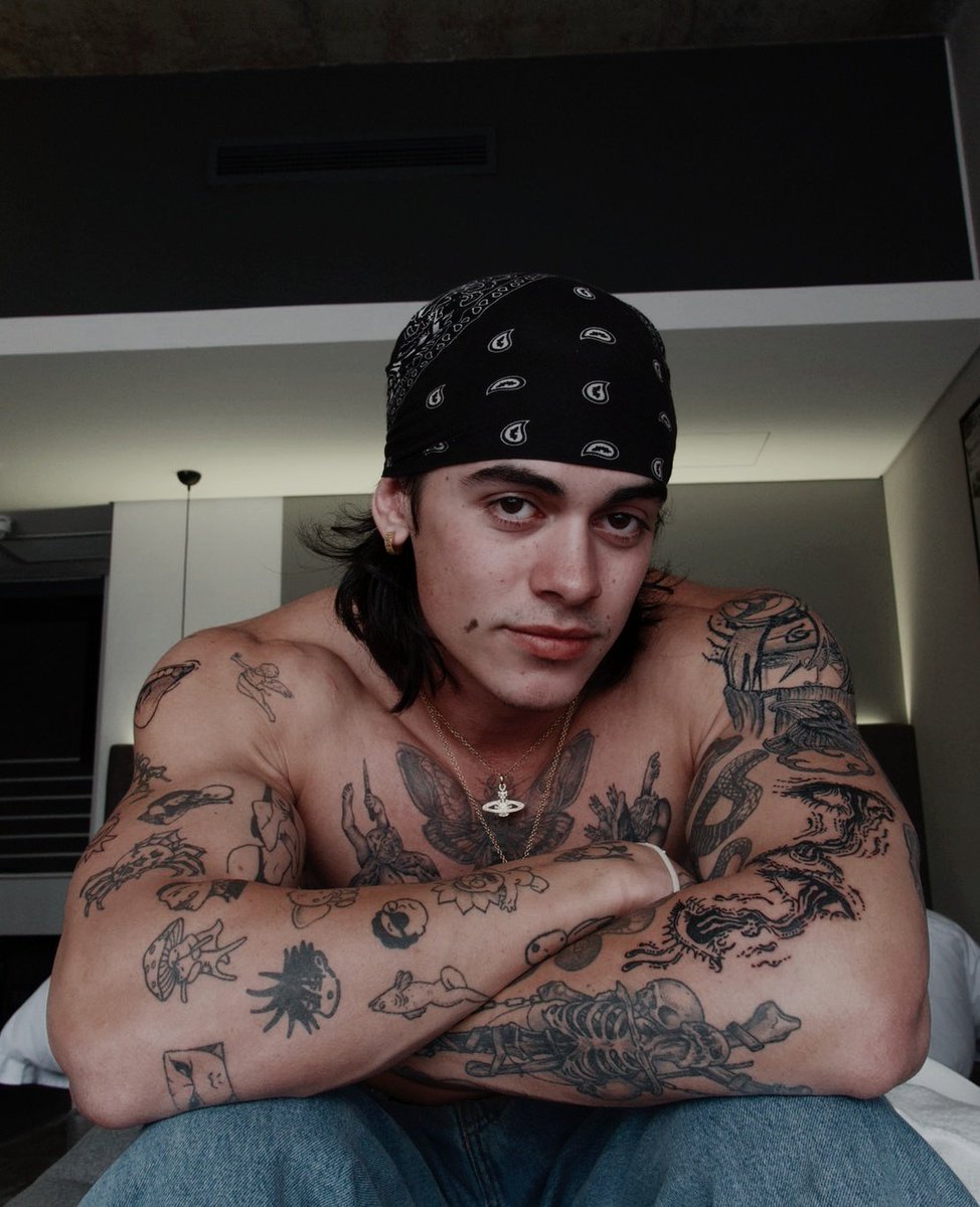 boy, you'll lead me to paradise. 💫