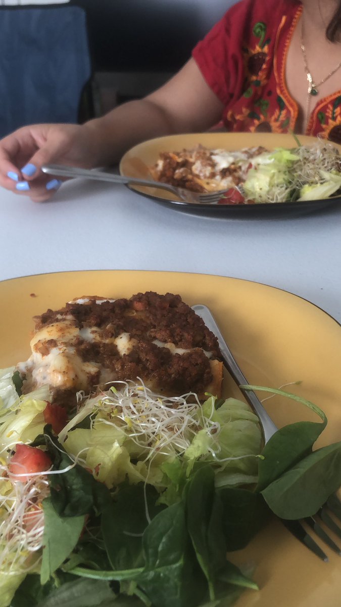 gusdlm's tweet photo. Lasagne fatte in casa https://t.co/fIyrOjKNnm