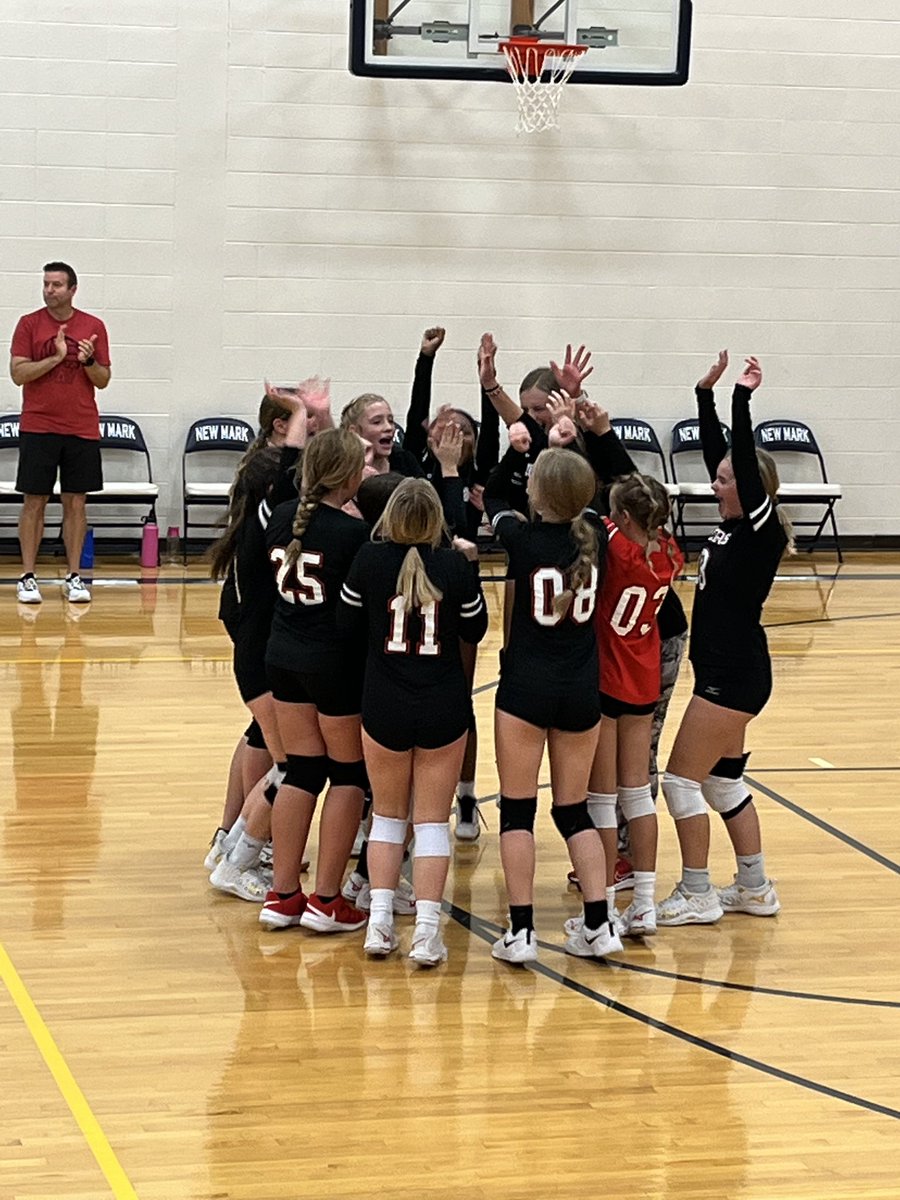 Lorann Irey tweet media