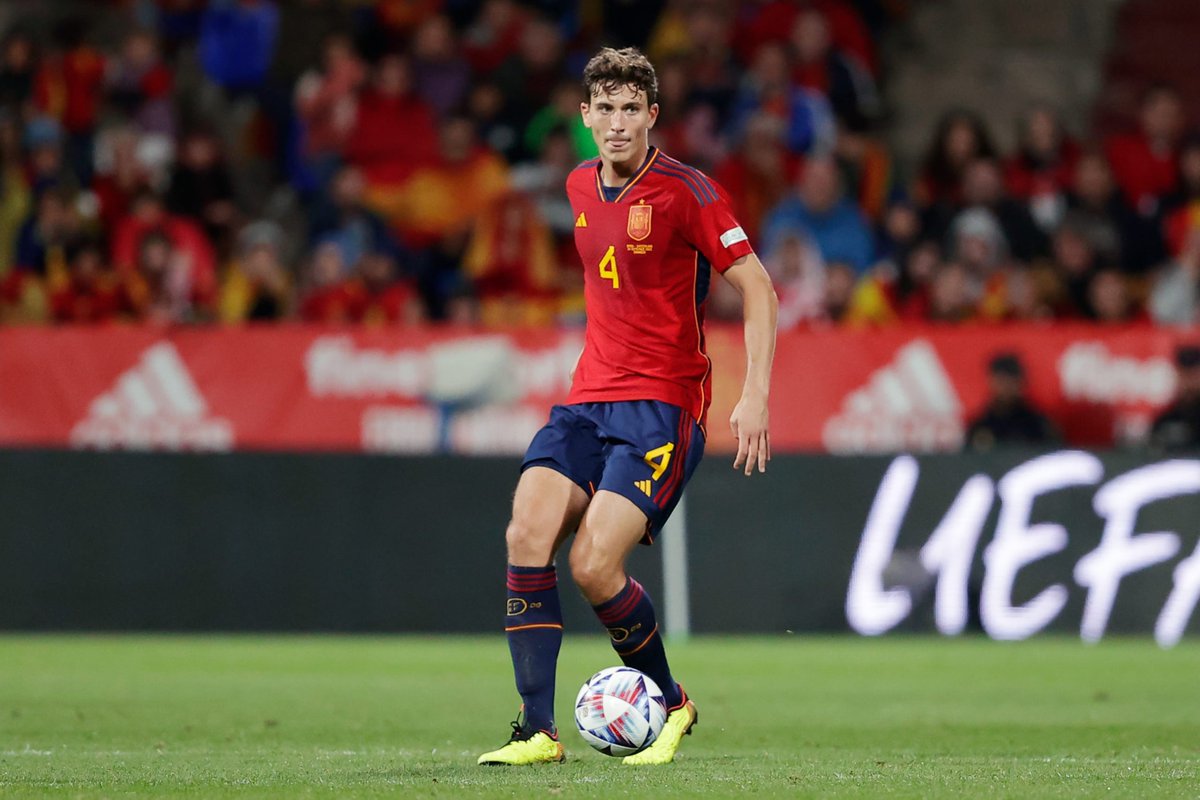 i3merz's tweet photo. Pau Torres
#ESPSWI 
#NationsLeague https://t.co/8jBPlEYFeM