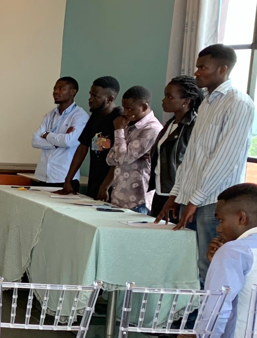 #CONCOURS_D_ELOQUENCE
Organisé par le mouvement Handicap International-Humanity, confrontant certaines universités de la ville de Bukavu, <a href="/IsdrBukavu/">ISDR Bukavu</a> a été représenté
Sur le thème "#POUR_OU_CONTRE #LA #COLONISATION_BELGE_EN_RDC?
Contre <a href="/ISPF/">Lutz Marten</a>.
<a href="/PolepolePat/">Patient M. Polepole 🇨🇩 🕊️</a> , <a href="/munagus/">Gustave Mushagalusa</a> ,<a href="/BacisezeM/">BACISEZE KATWANYI Joseph Michée</a>