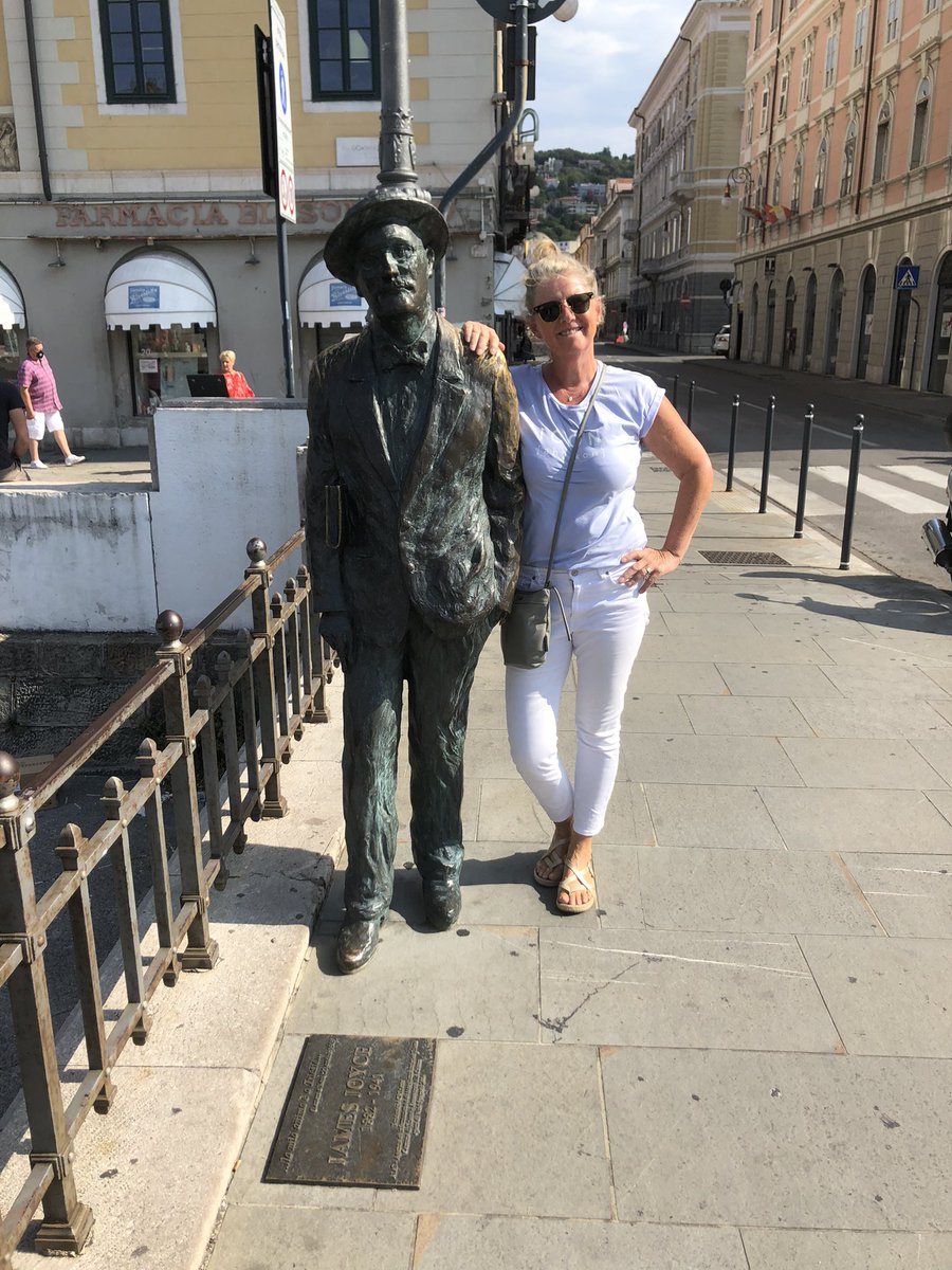 Petra Angelone tweet media