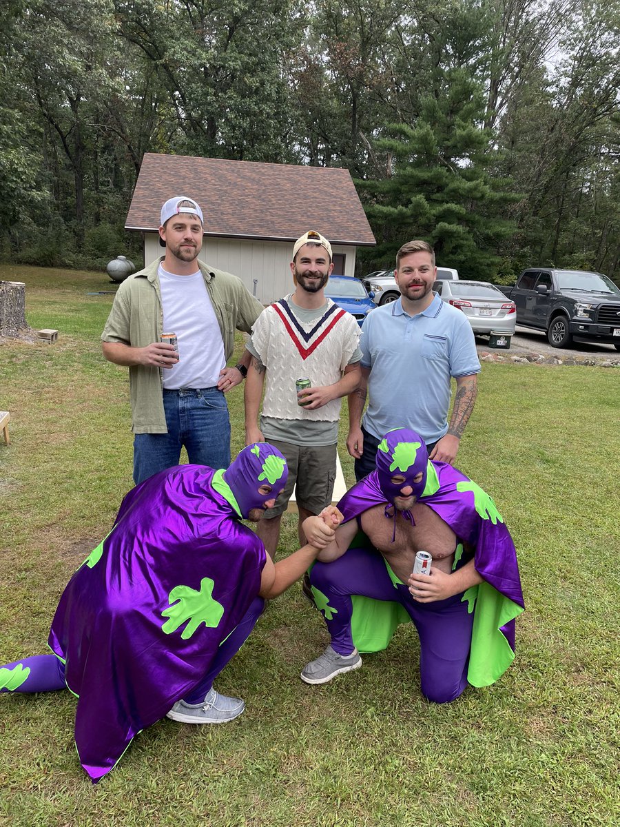 NoahKusky's tweet photo. Bachelor party weekend @AdamSandler #anyadamsandler https://t.co/duBYL3gMzu