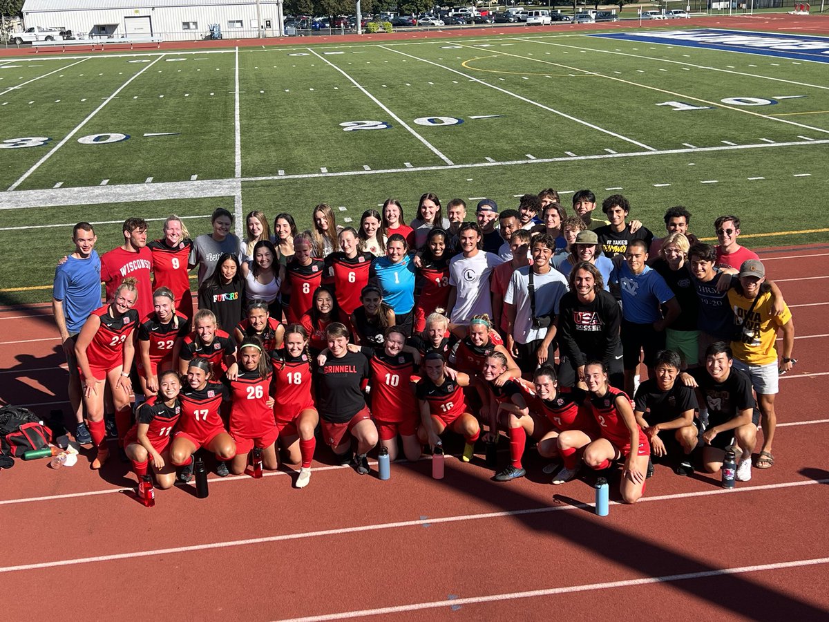 GC soccer and volleyball teams celebrated a triple sweep at Illinois College Saturday!