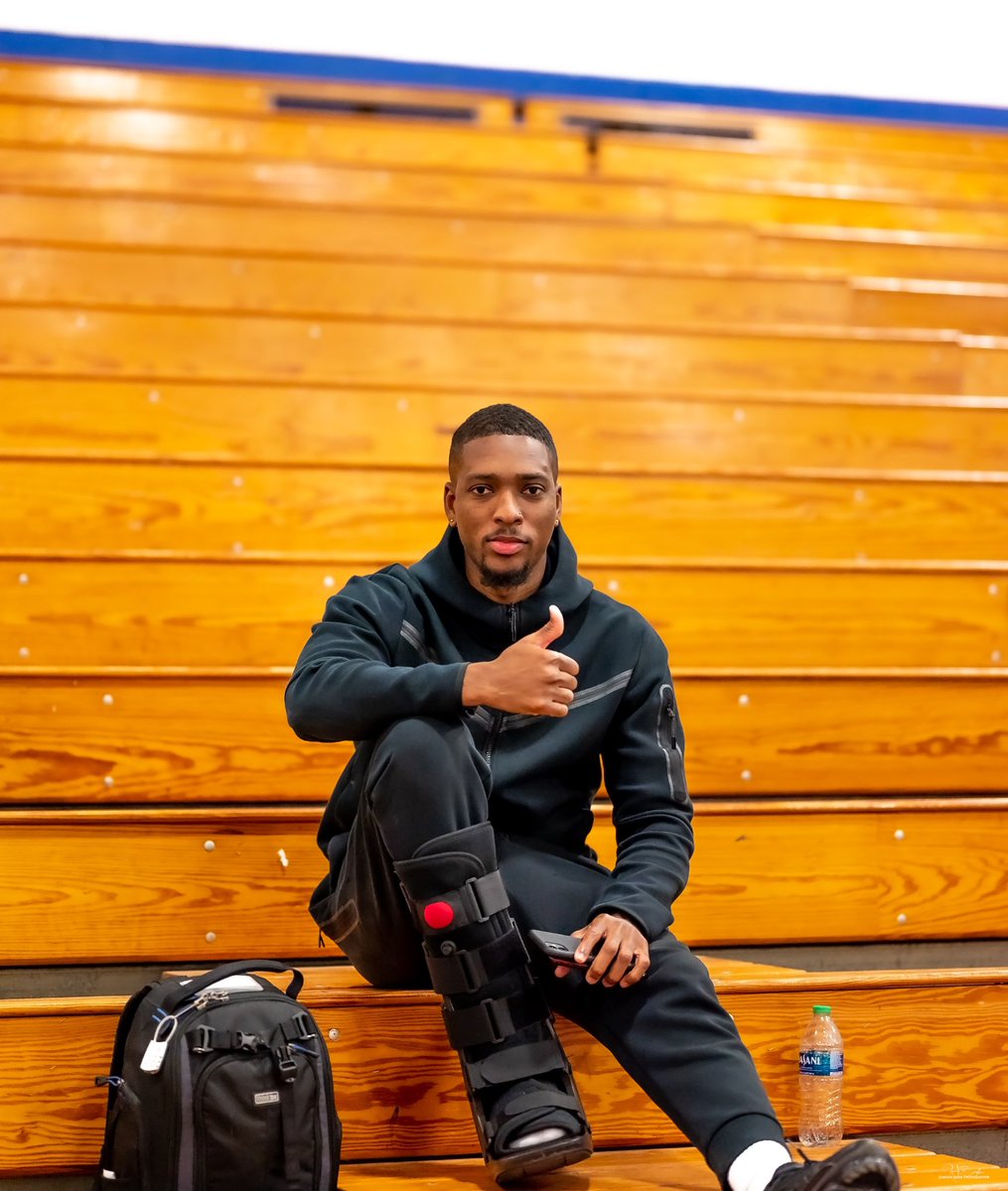 coachscipio's tweet image. “The best teacher in life is your own experience. None of us know who we are until we fail. They say every man is defined by his reaction to any given situation…Whatever you do, give your heart to it and stay strong.”