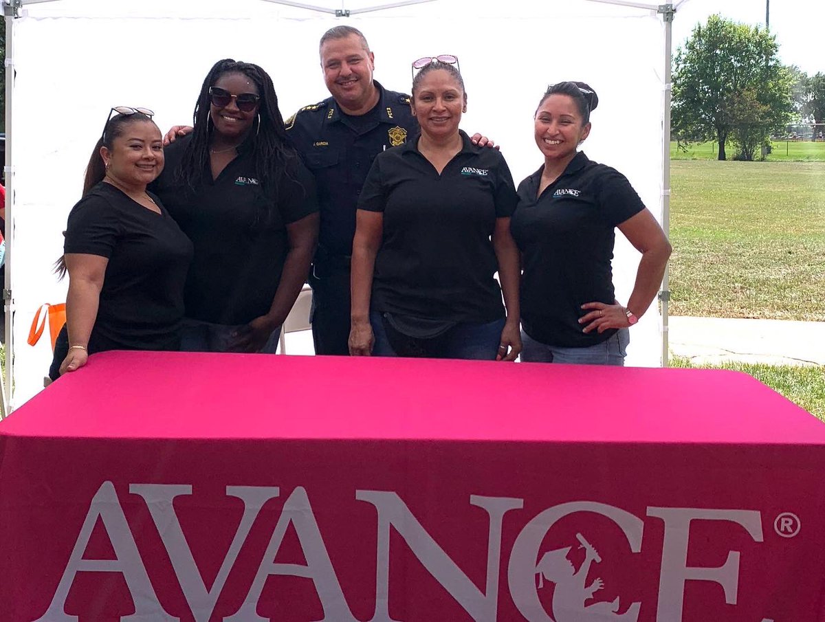AVANCEHouston's tweet photo. Thank you to our #electedofficials for stopping by and supporting @avancehouston @sheilajacksonlee https://t.co/vkZV6OUCSL