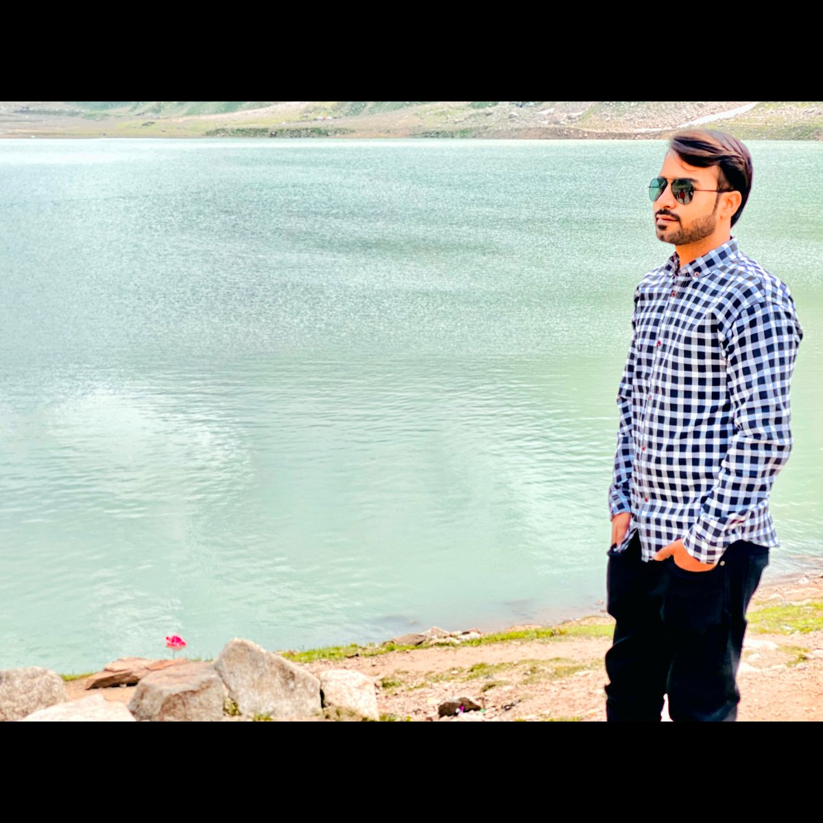 Muhamma87847672's tweet photo. @Mahi__456 Mujh sy koi dosti krna chta hu  msj kra inbox https://t.co/G0vQC06q4t