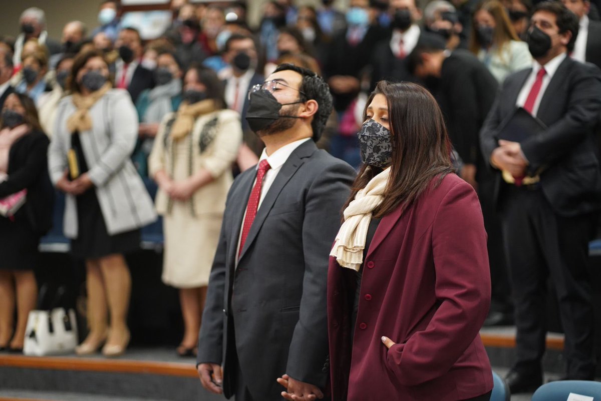 Iglesia Adventista en Santiago | AMCh tweet media