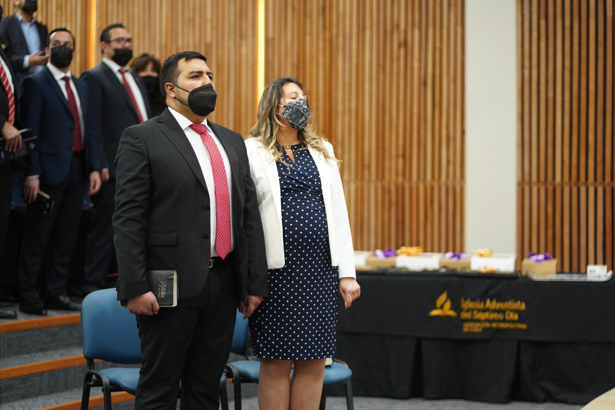 Iglesia Adventista en Santiago | AMCh tweet media