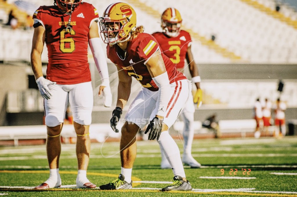 kapslockbrah's tweet photo. GAMEDAY VS EAST LA AT 6PM PT! Here’s the link for those interested—> https://t.co/AX30d8kQpY https://t.co/OACL9D2UVV