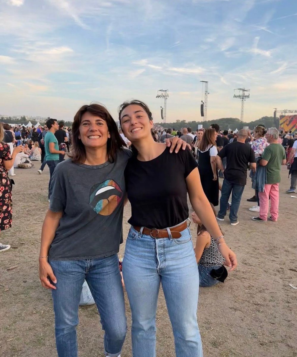 Petit souvenir d’été et de complicité mère-fille 🎤🎸