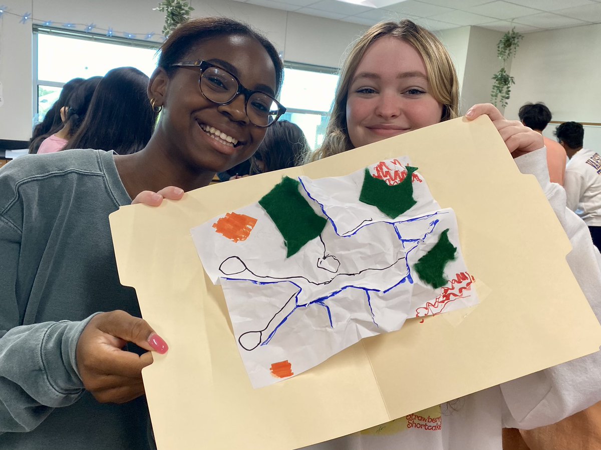 LittlejohnAPES's tweet photo. AP Environmental Science students learning about watersheds. @FHSRaccoons #FHSRaccoons https://t.co/AbjB58YOnH