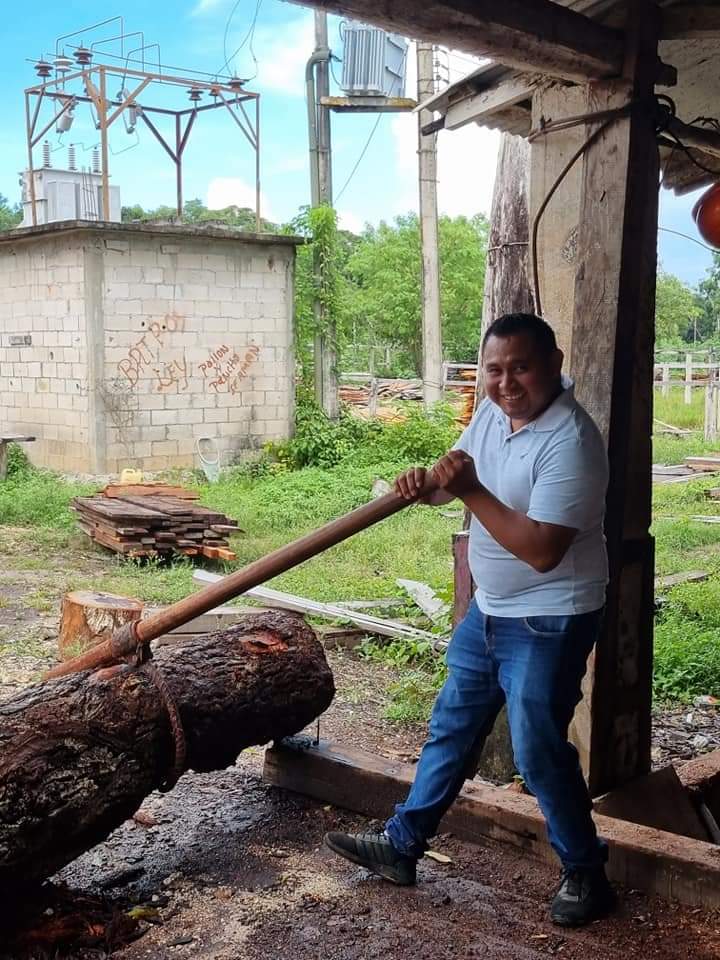 Agroforest_JAL's tweet photo. Intercambio de experiencias entre ejidos de #QuintanaRoo de la RITER de Silvicultura Comunitaria para la elaboración de Planes de Acción Comunitario fortaleciendo manejo forestal y gobernanza.
#REPSERAM y #EjidoNohBec, 1 Sueño común: Visión regional de #ManejoForestalSostenible https://t.co/AjLeB74D1V