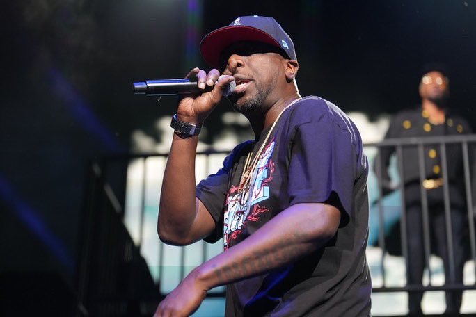 .<a href="/WuTangClan/">Wu Tang Clan</a> touch down in H-Town 🤘

📸 @trishbadger