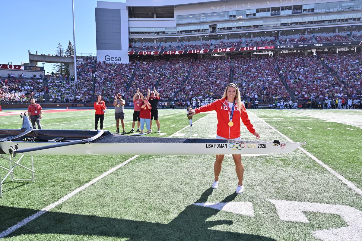 WSUCougarRowing's tweet photo. Proud to Debut and Christen our Newest Shell at today’s @WSUCougarFB game!!!

It is named after WSU Alum &amp; Olympic Gold Medalist, @LoveLisa28!!!

#GoCougs | #WAZZU https://t.co/tAY649904N