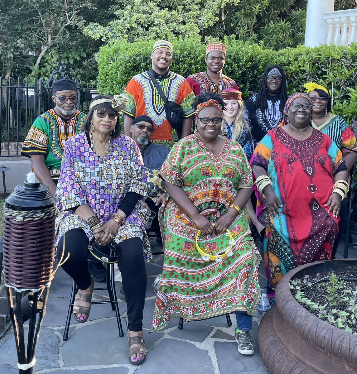 <a href="/PlantationSing/">Plantation Singers</a> 
September 24, 2022
-The Battery Downtown Charleston at
Residence house for and awesome performance gig. I had a wonderful time with my group mates.
😊🎤🔊🥁🎶🎹