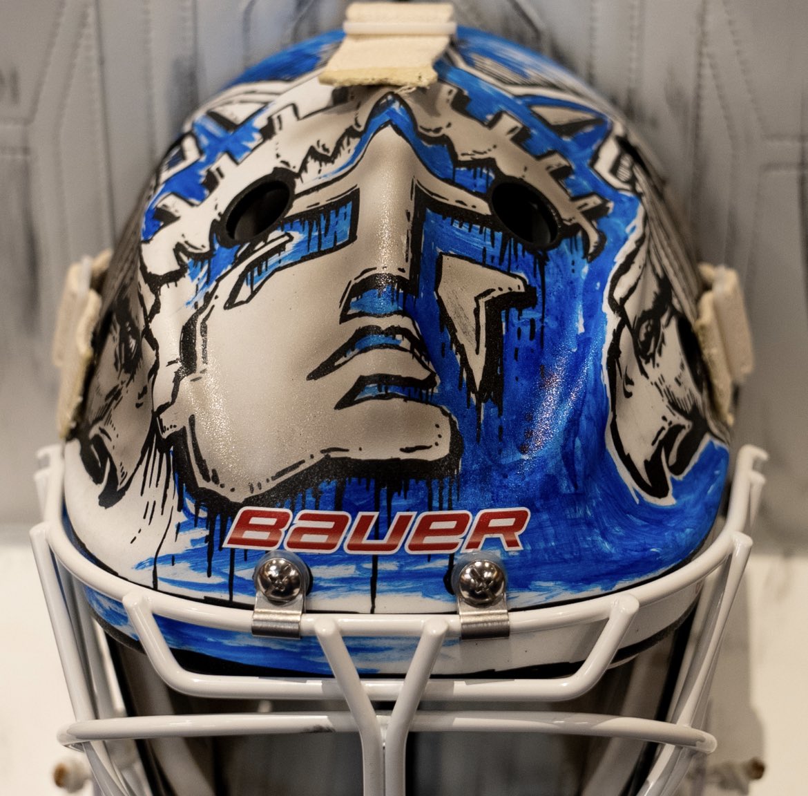 DrippyHky's tweet photo. New mask for Igor 🗽

7/10 imo, what about you? 🔥

Via @NYRangers https://t.co/y0ajHY2OJ1
